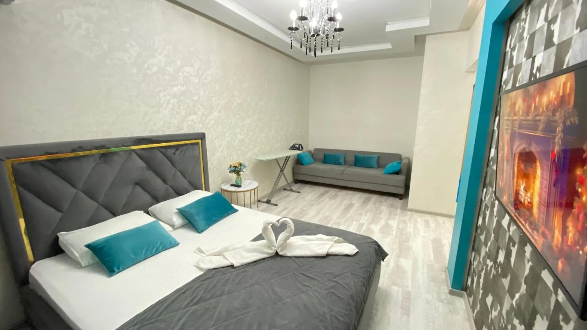 Жк Времена Года Осень Однокомнатные Апартаменты Nur-Sultan  Apartment